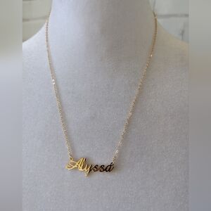 Necklace with name Alyssa